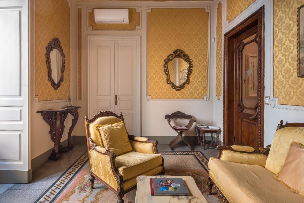Palazzo Arcidiacono - Luxury Holidays Catânia Exterior foto